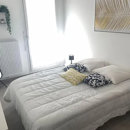 Apartament T3 Standing - Clim - Terrasse - 2 Parkings *